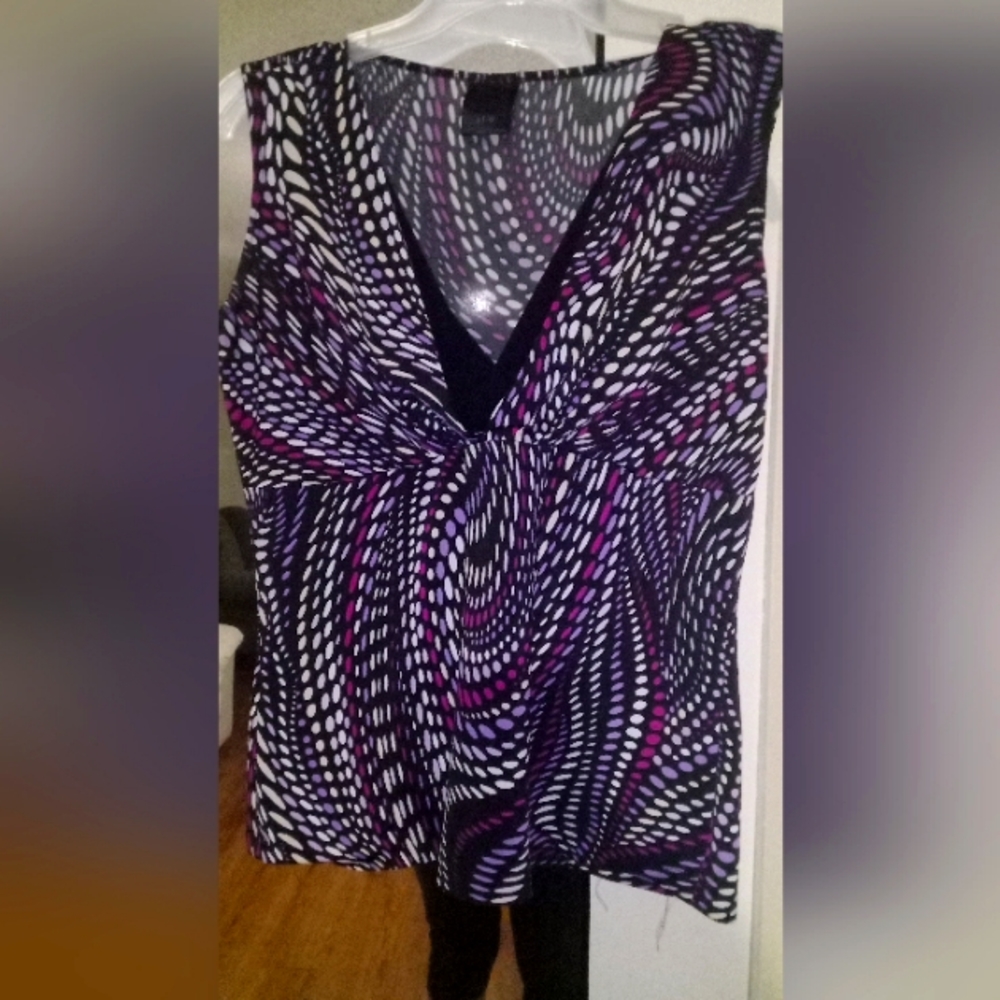 Womens sleeveless blouse